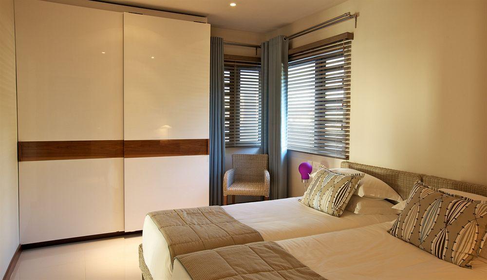 Leora Luxury Accommodation By Dream Escapes Tamarin Exterior photo