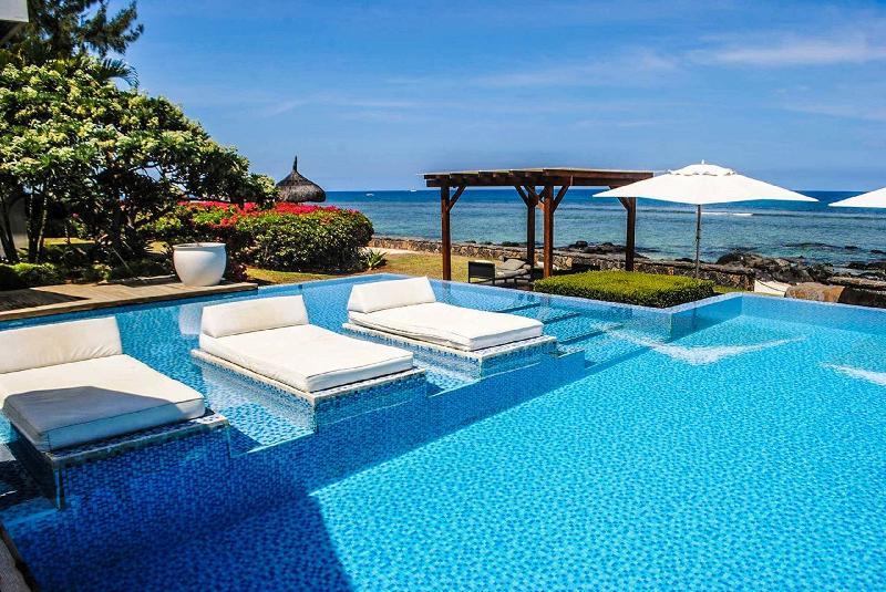 Leora Luxury Accommodation By Dream Escapes Tamarin Exterior photo