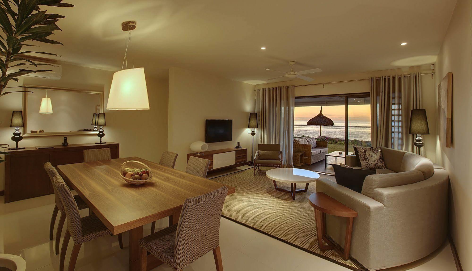 Leora Luxury Accommodation By Dream Escapes Tamarin Exterior photo